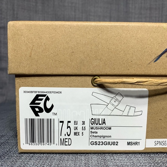 Gentle Souls Giulia Two Band Wedge Sandals Mushroom Size 7.5M - Picture 7 of 7